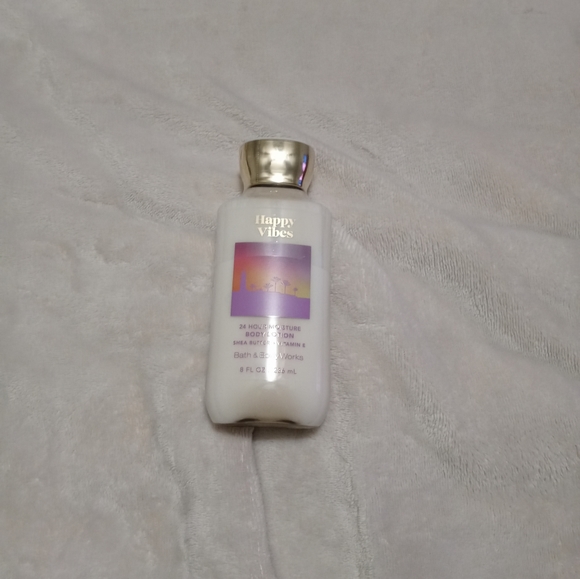 Buy1/Get 50% off Happy Vibe Lotions 8oz - Picture 1 of 2